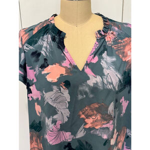 Nine West tie/vneck flutter sleeveless Blouse Size XL Green Pink Floral